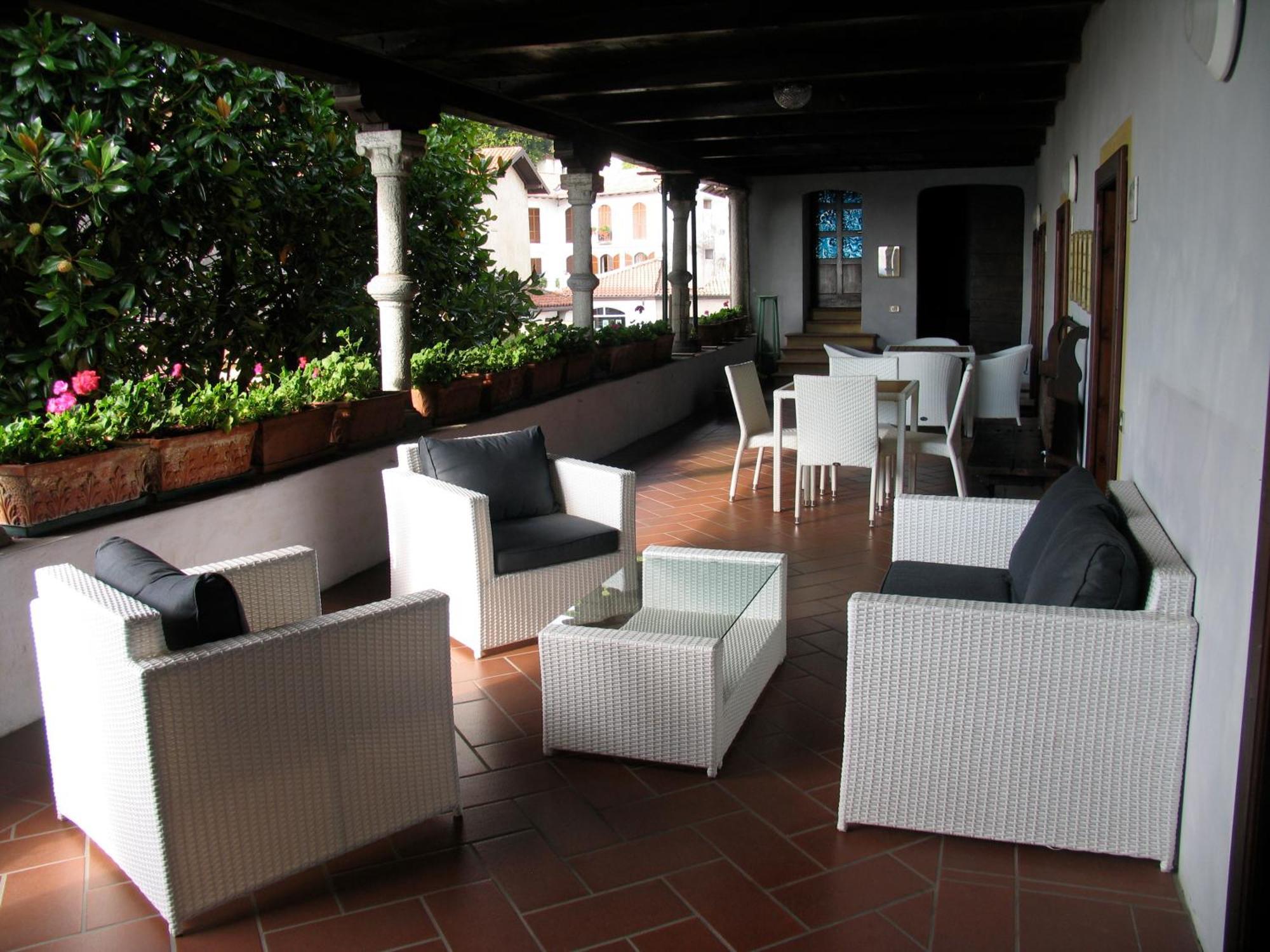 Casamariuccia Guest House Massino Visconti Ngoại thất bức ảnh
